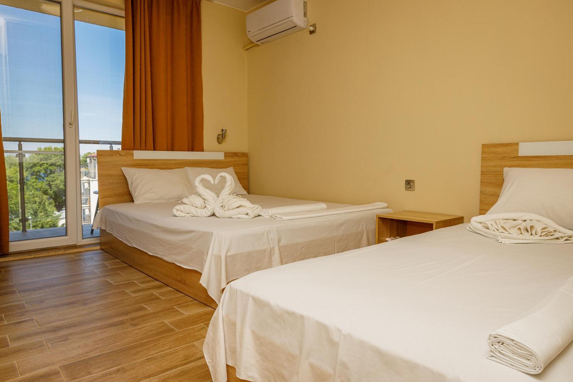 Silitur Central Achtopol Exterior foto