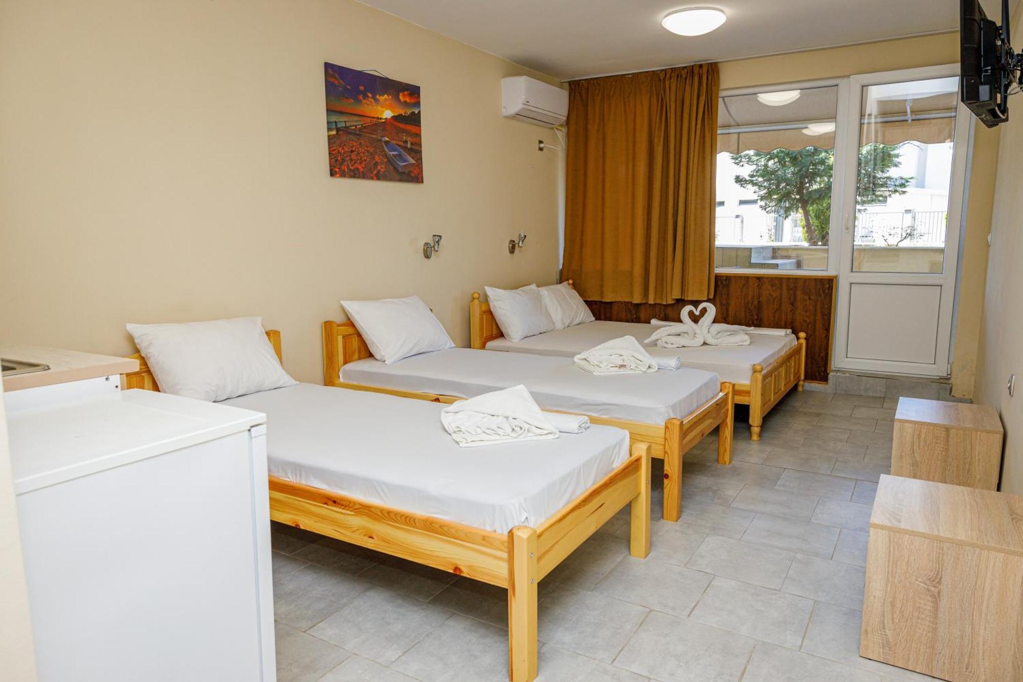 Silitur Central Achtopol Exterior foto